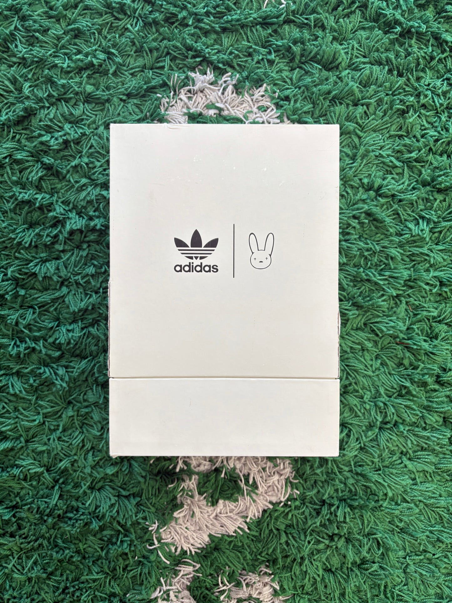 Bad Bunny Reponse CL “Cream White”