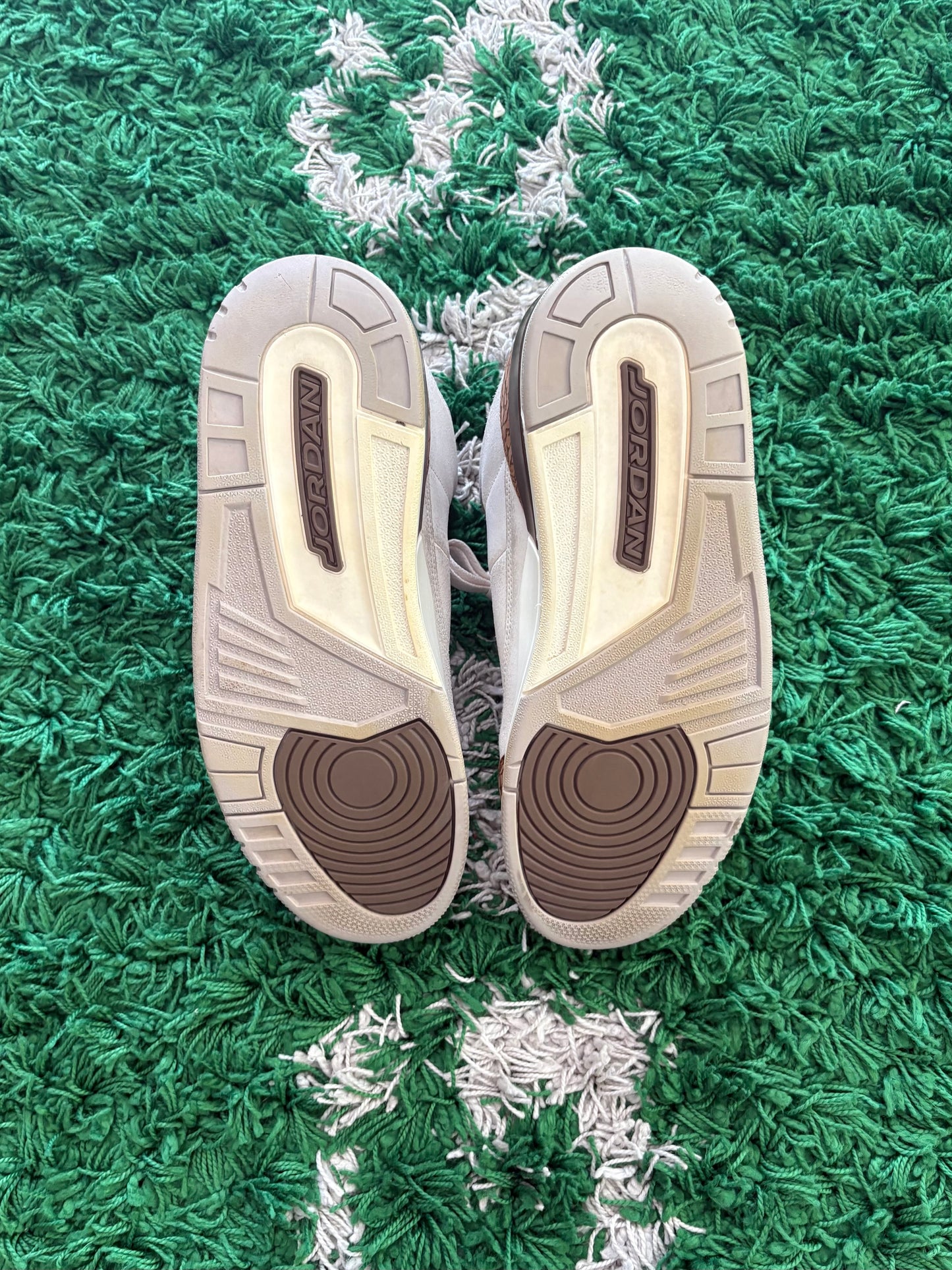 Jordan Retro 3 “Palomino”