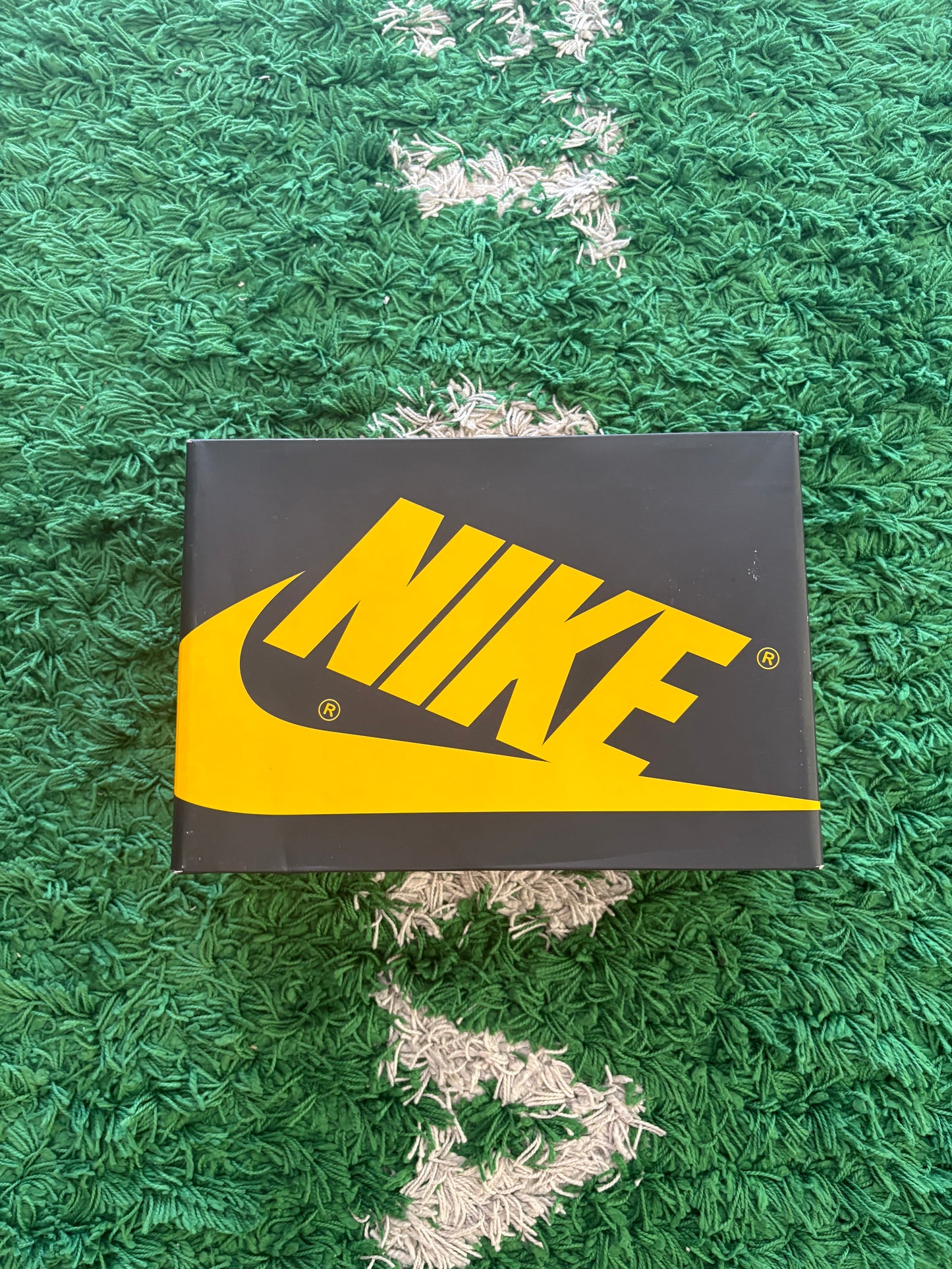 Jordan Retro 1 High “Pollen”