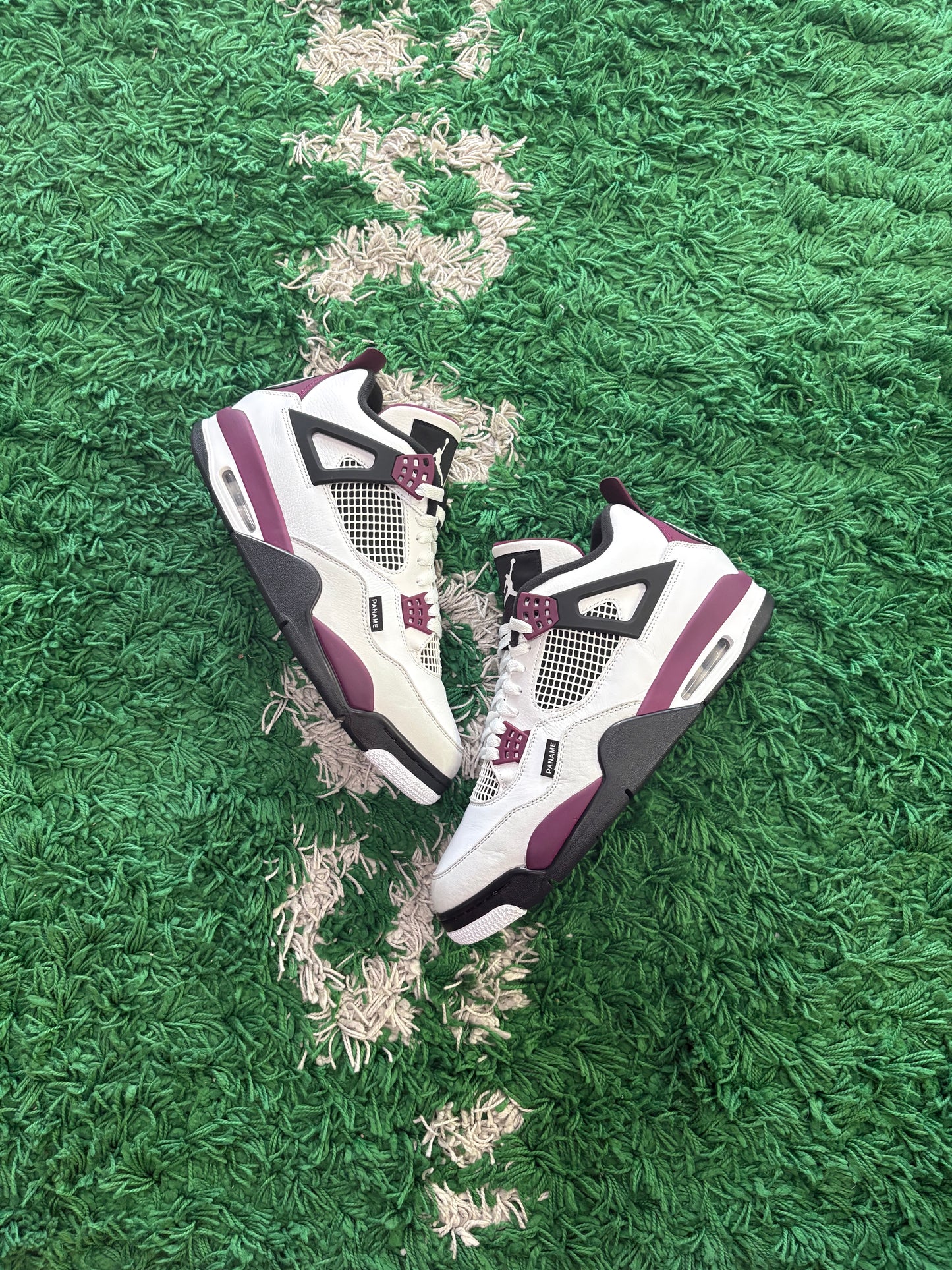 Jordan Retro 4 “PSG”