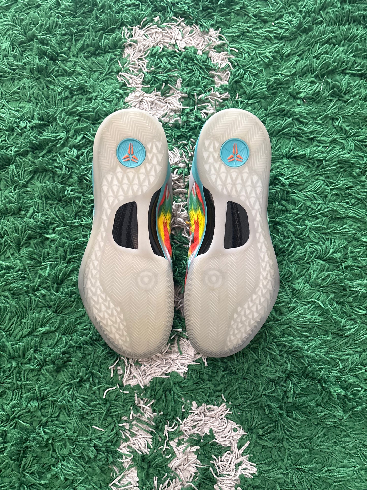 Kobe 8 Protro “Venice Beach” 2024