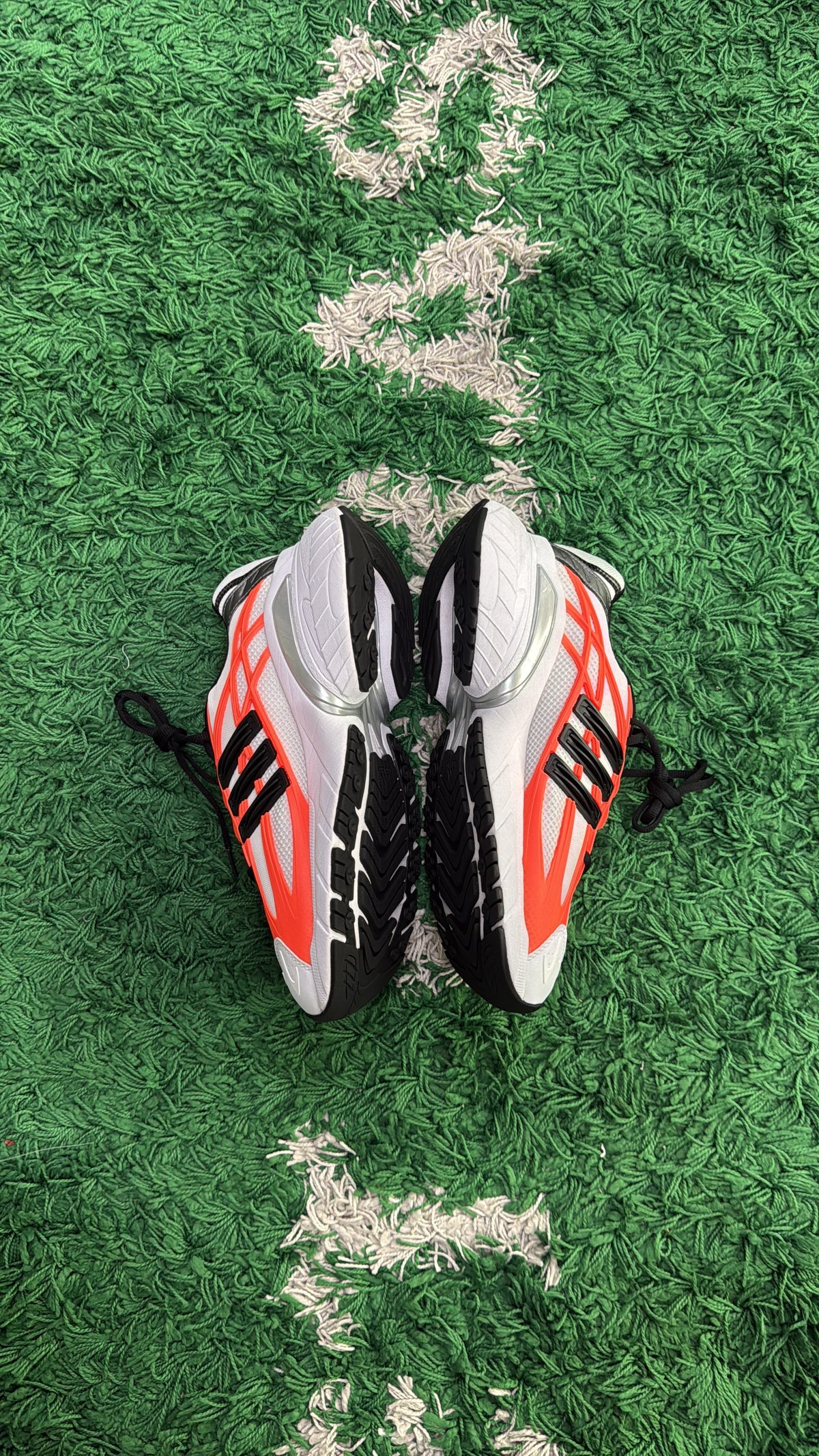 Adidas Adistar XLG 2.0 “Solar Orange”