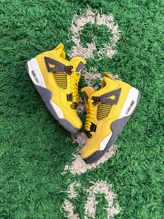 Jordan Retro 4 “Lightning”
