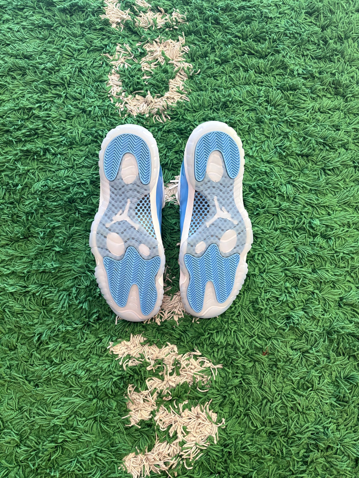 Jordan Retro 11 Low “UNC”