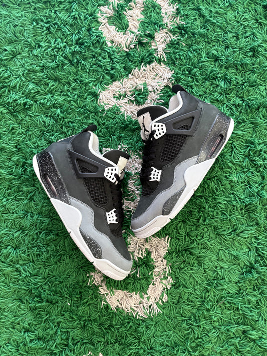 Jordan Retro 4 “Fear”