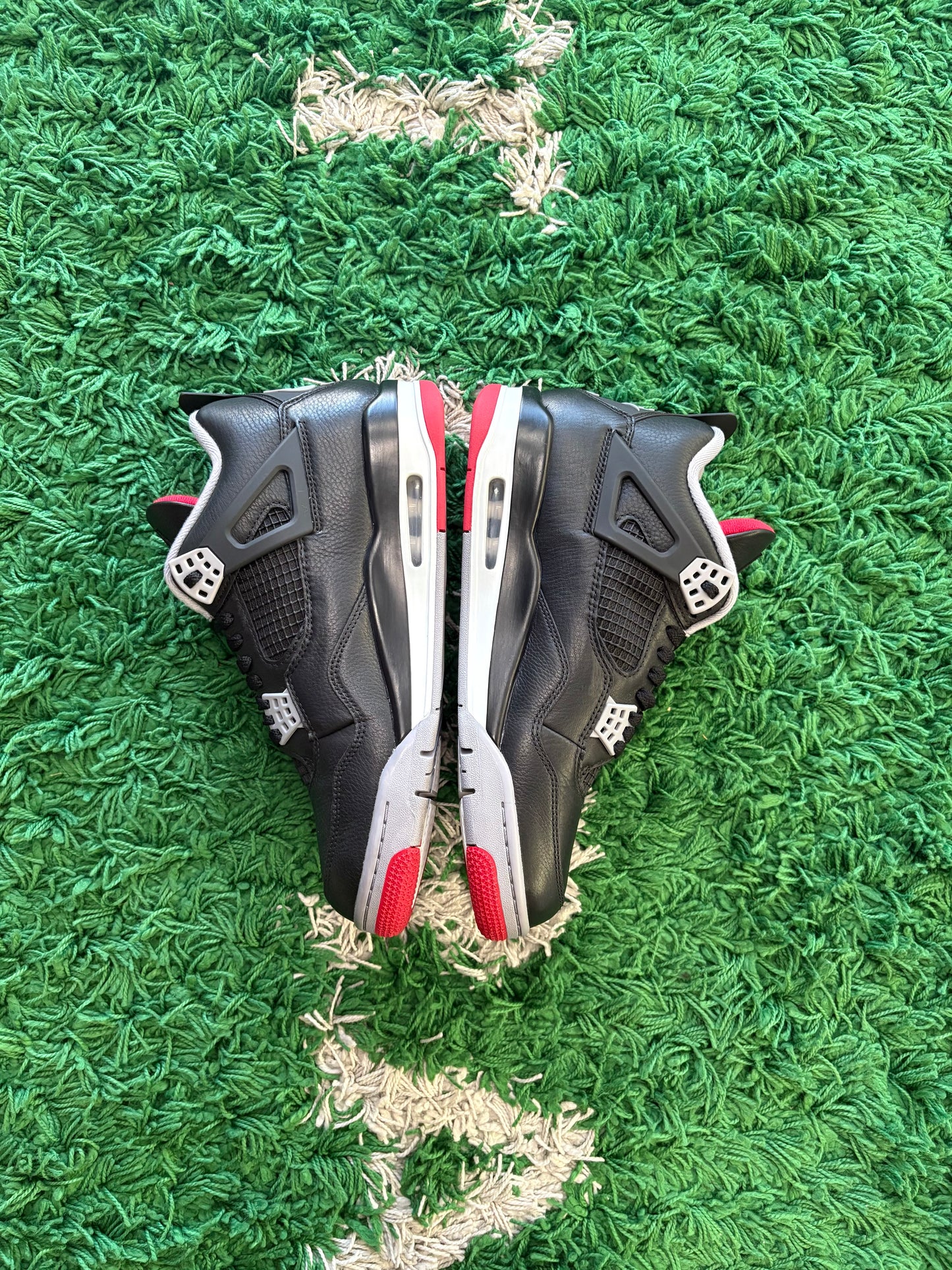 Jordan Retro 4 “Bred Reimagined”