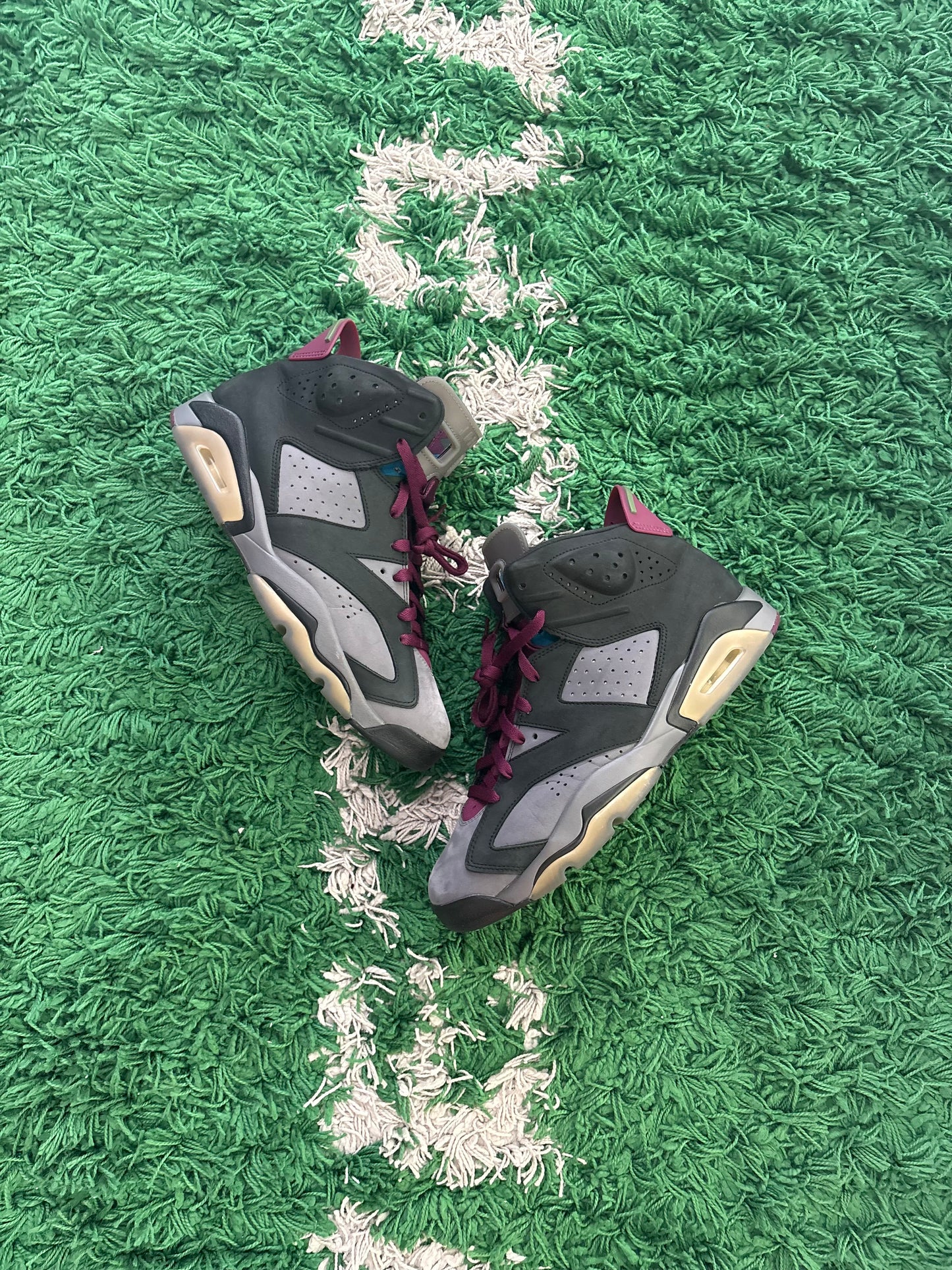 Jordan Retro 6 “Bordeaux”