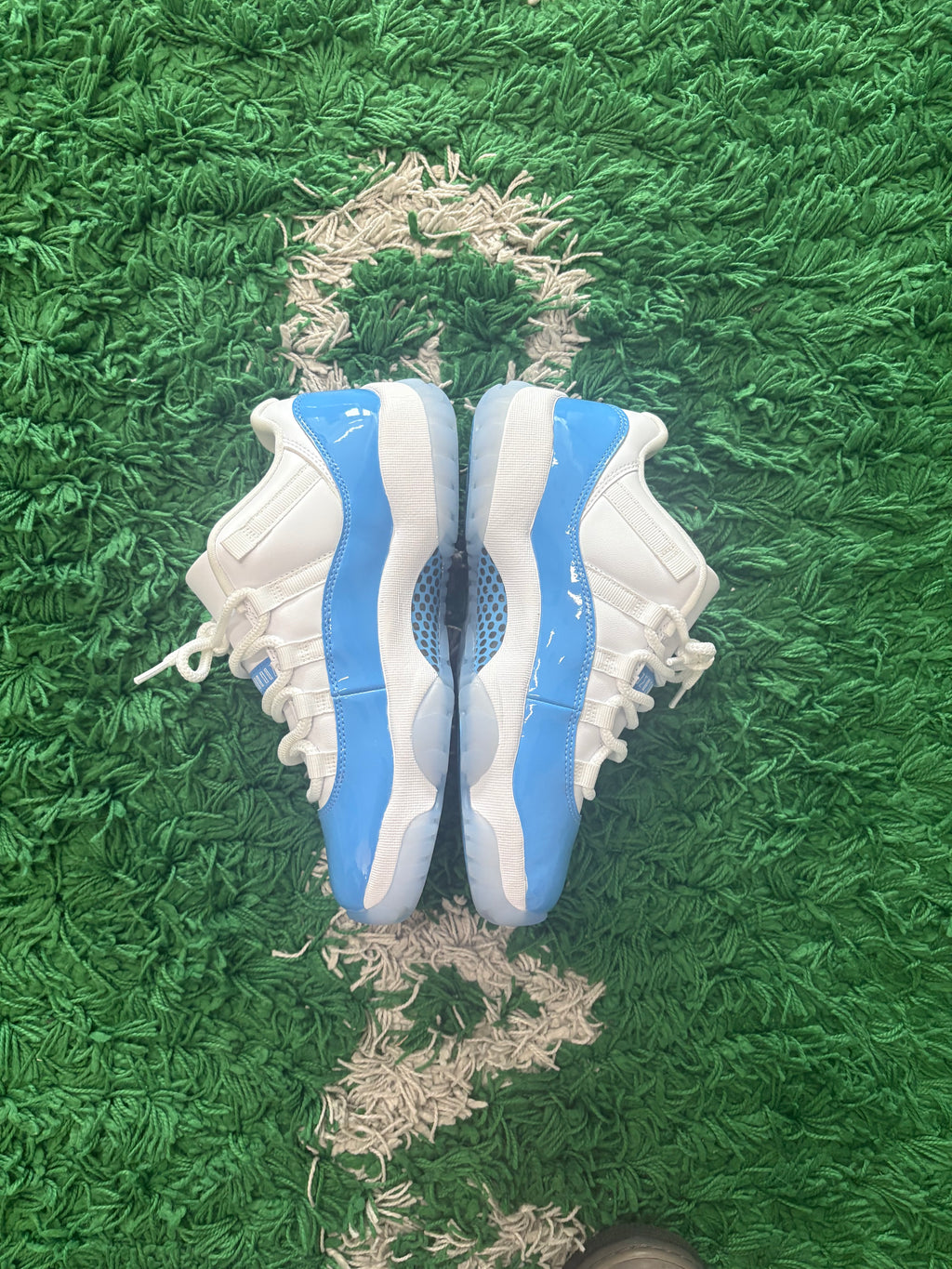 Jordan Retro 11 Low “UNC”