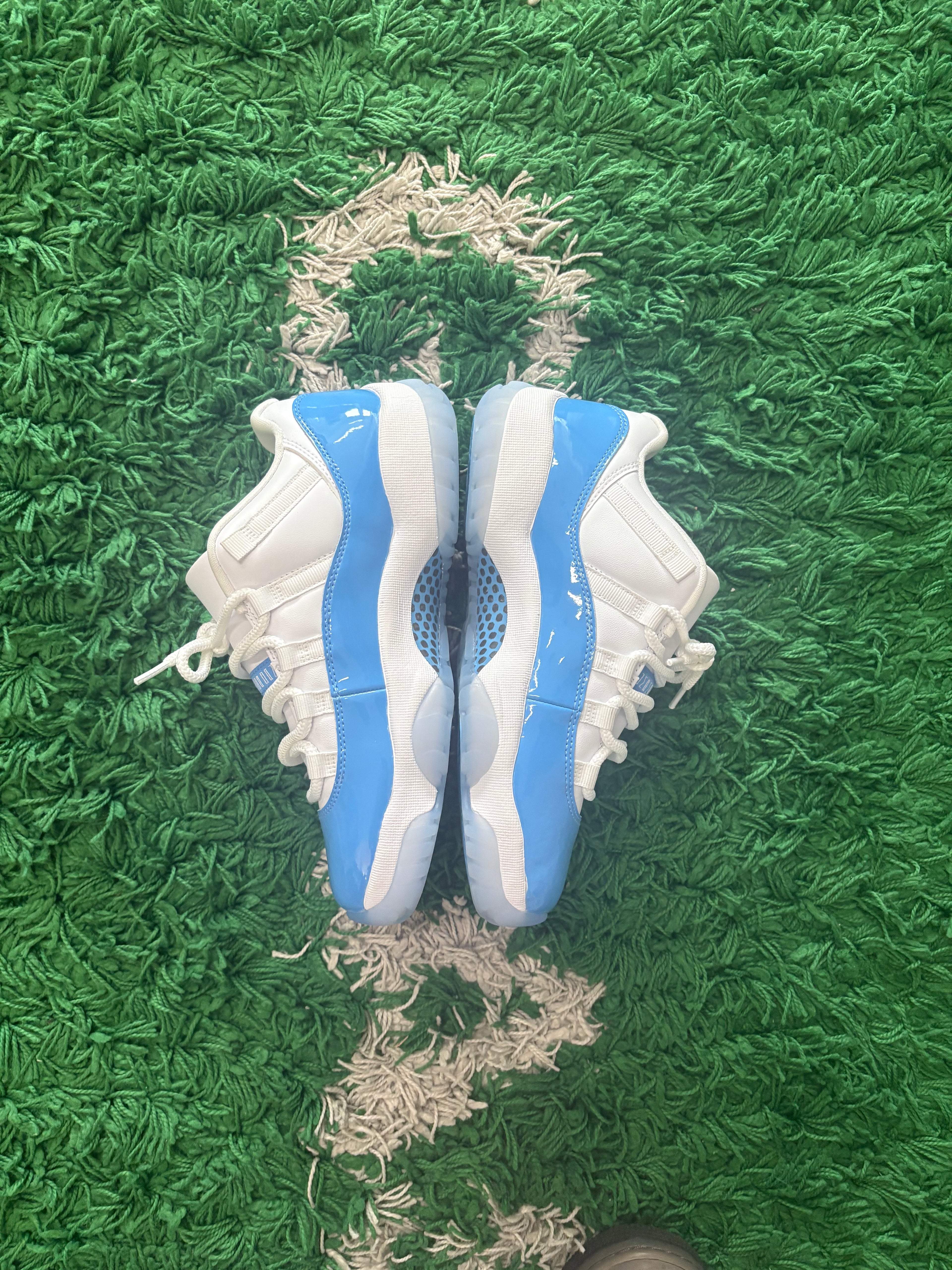 Jordan Retro 11 Low “UNC”