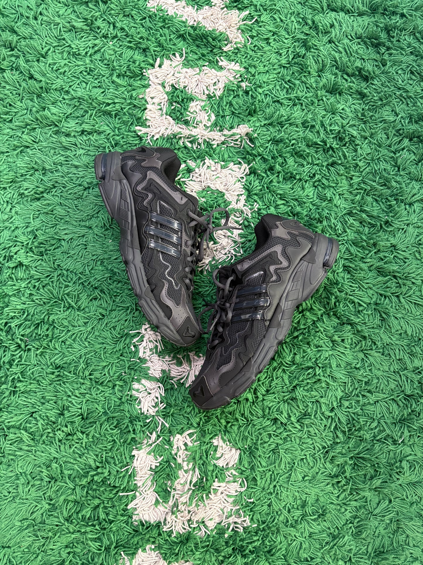 Bad Bunny Response CL “Triple Black