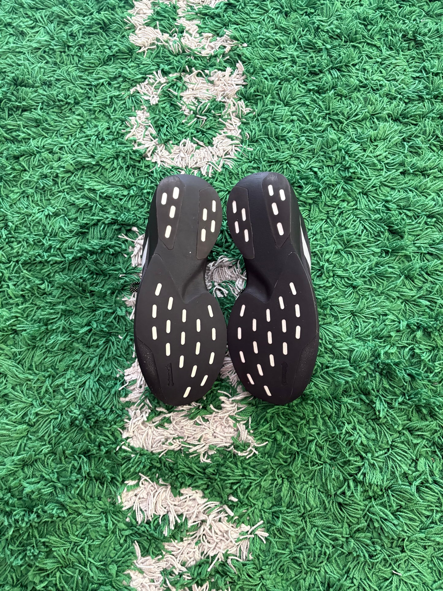 Adizero Evo SL “Black silver metallic”