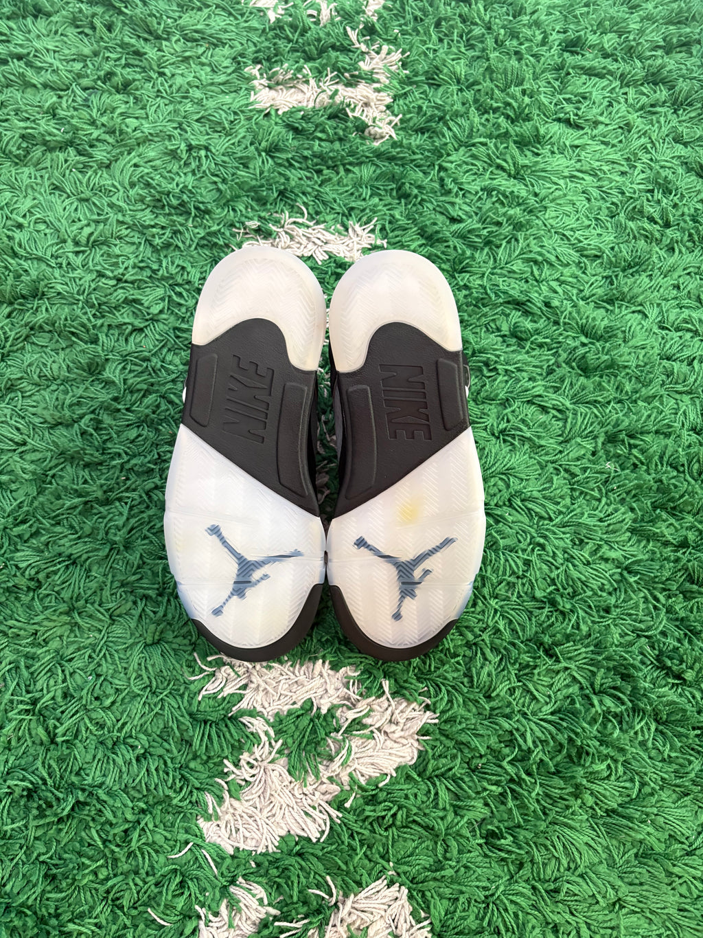 Jordan Retro 5 “Black Metallic Reimagined”