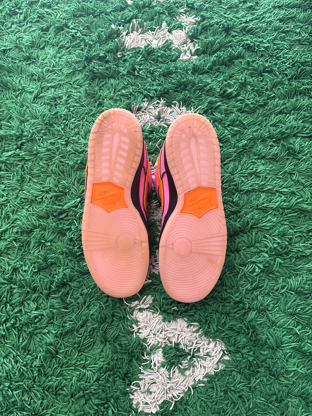The Powerpuff Girls X Nike Sb Dunk Low “Blossom”