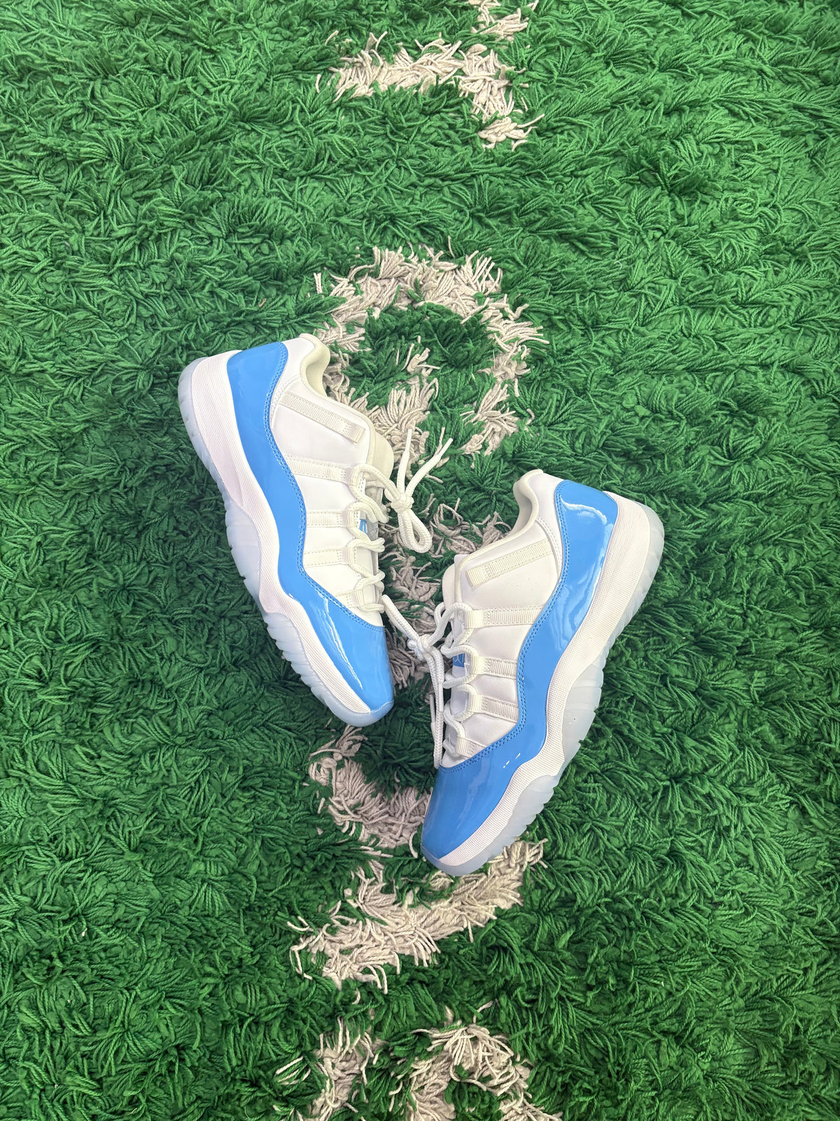 Jordan Retro 11 Low “UNC”
