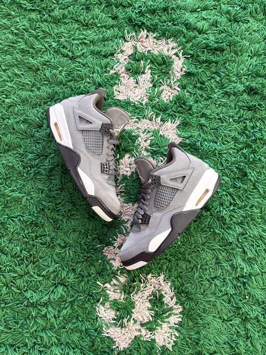Jordan Retro 4 “Cool Grey”