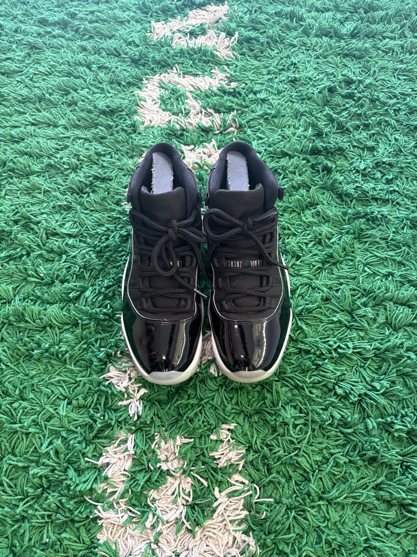 Jordan Retro 11 “Space Jam”