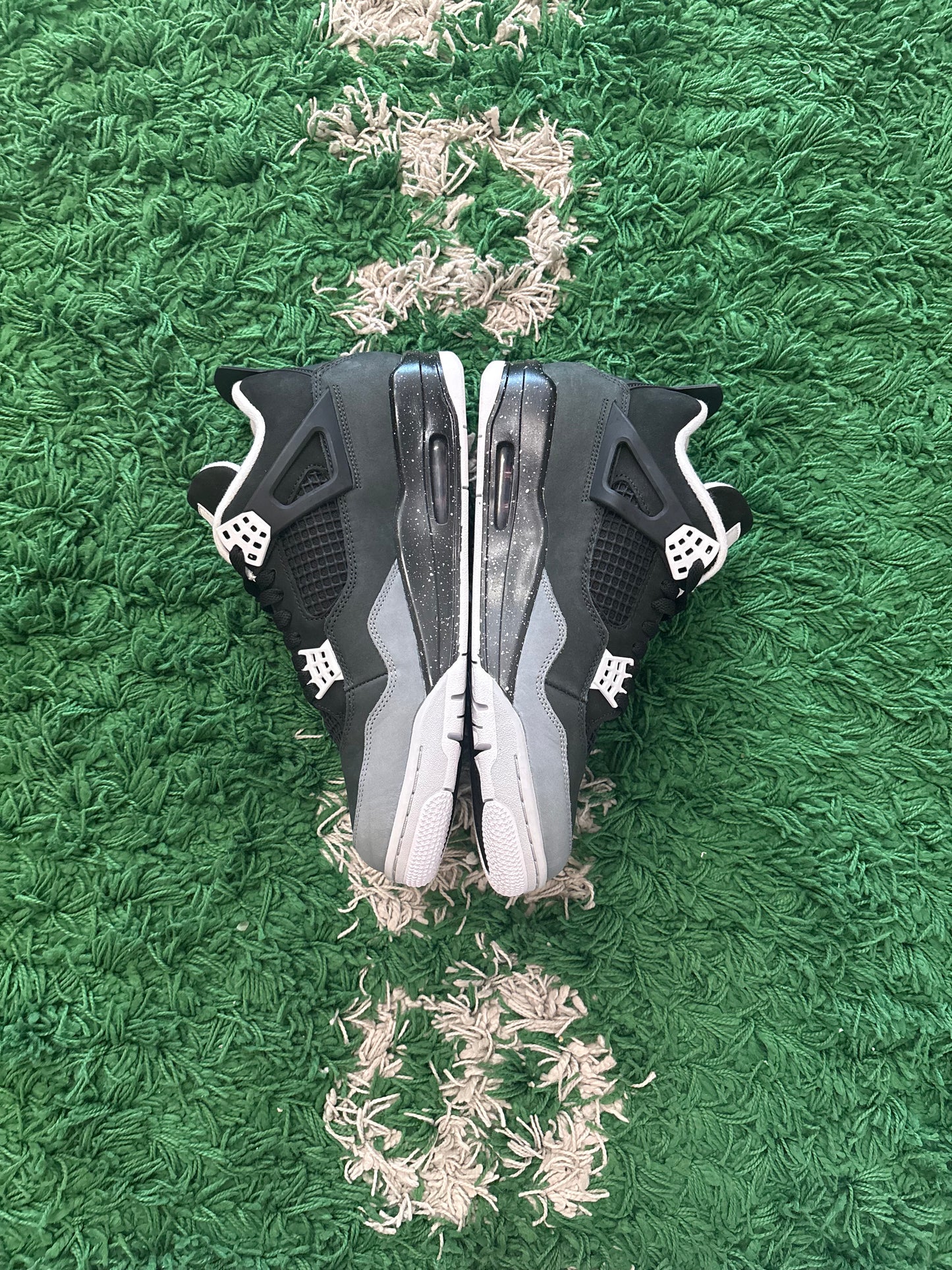 Jordan Retro 4 “Fear”