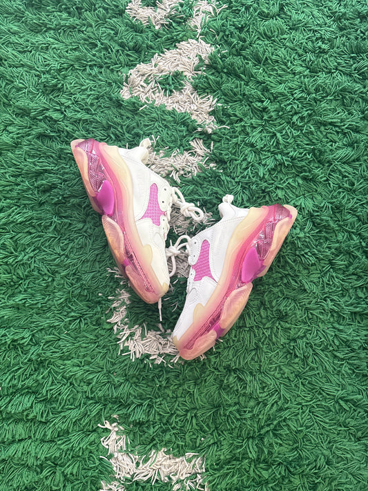 Valenciana Triple S Clear Sole Trainer “White Pink”