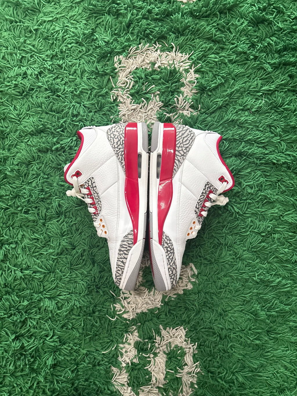Jordan Retro 3 “Cardinal Red”