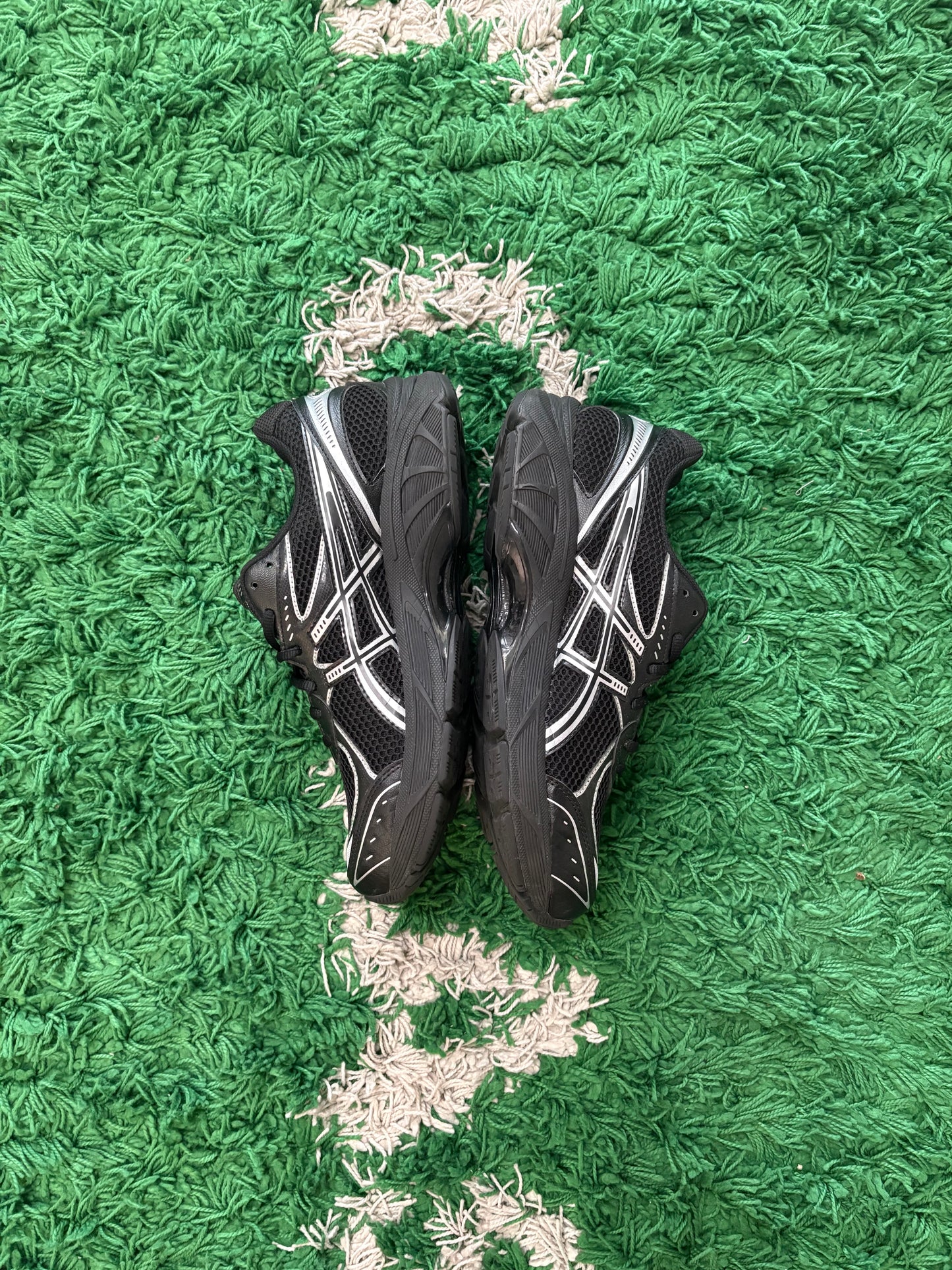 Asics GT 2160 “Black Pure Silver”