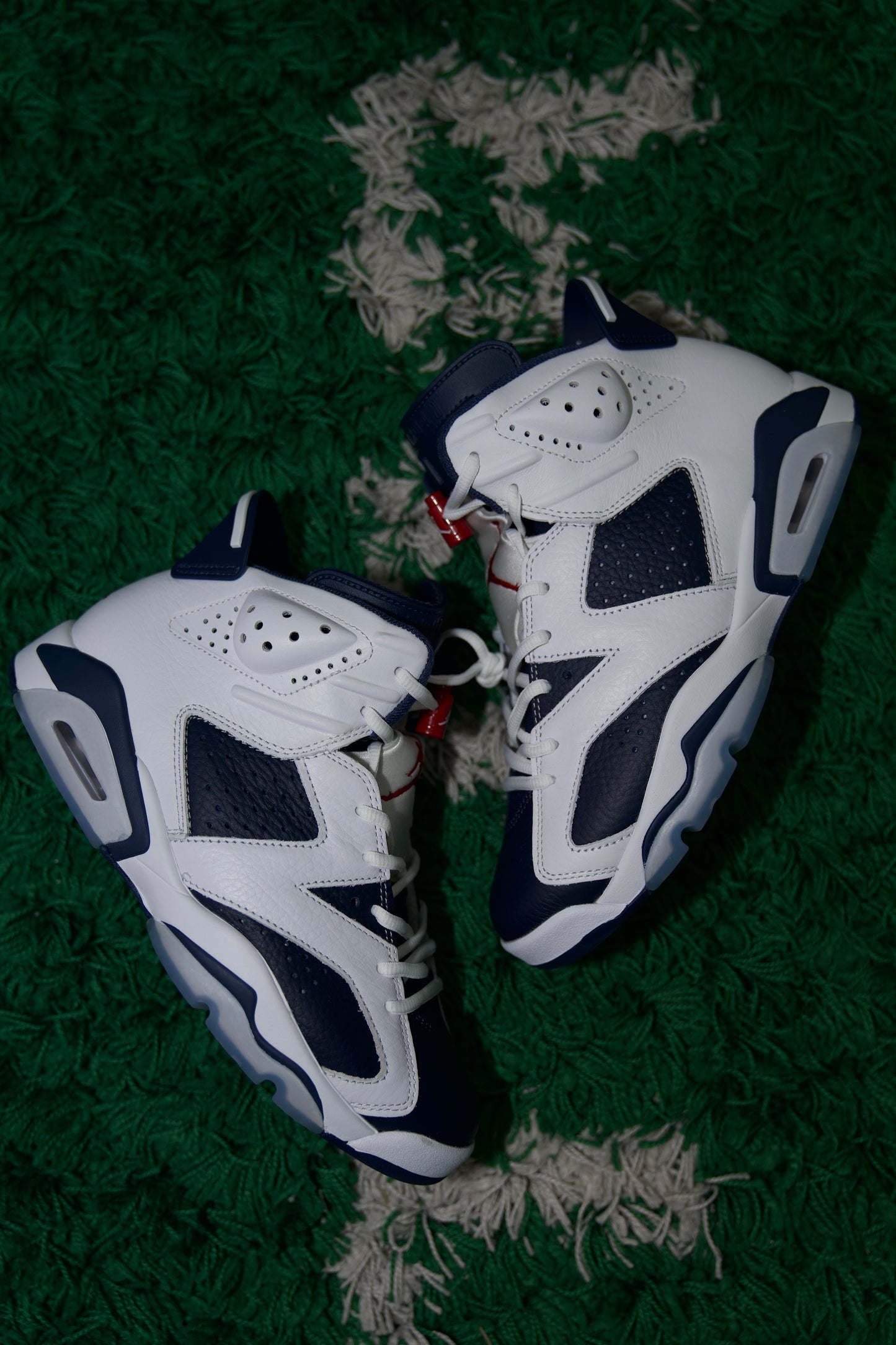 Jordan Retro 6 “Olympic”