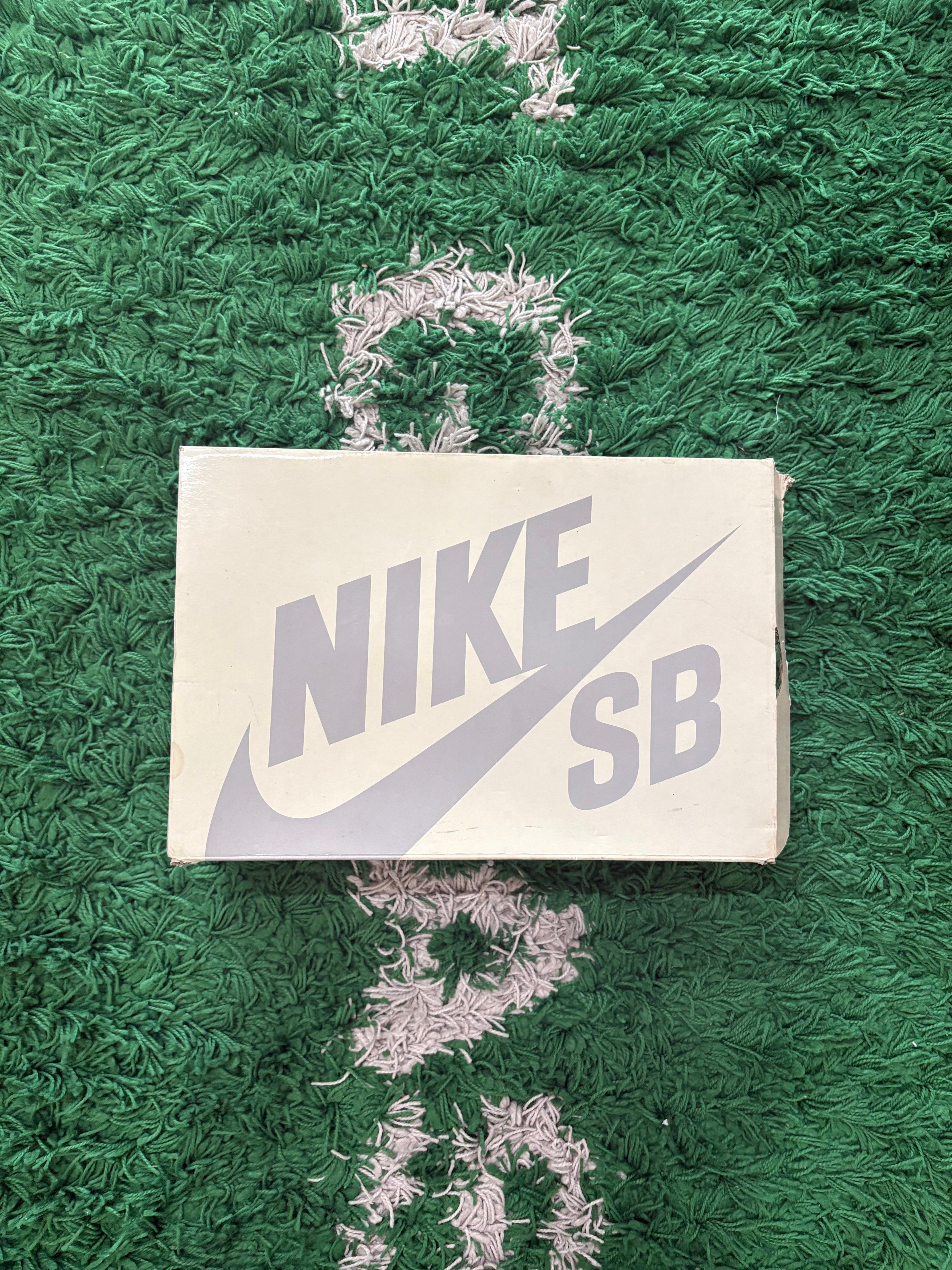 The Powerpuff Girls X Nike Sb Dunk Low “Blossom”