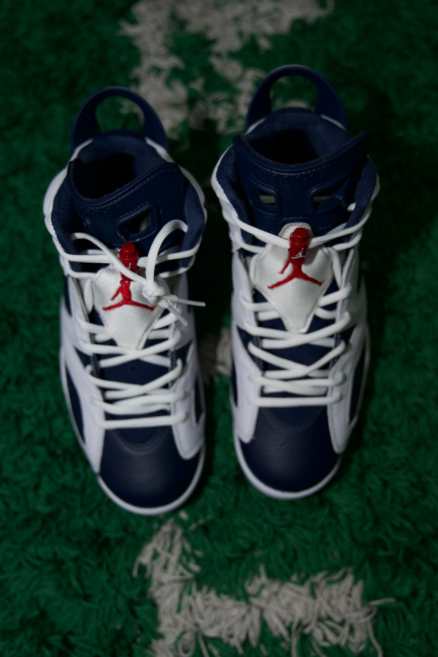 Jordan Retro 6 “Olympic”