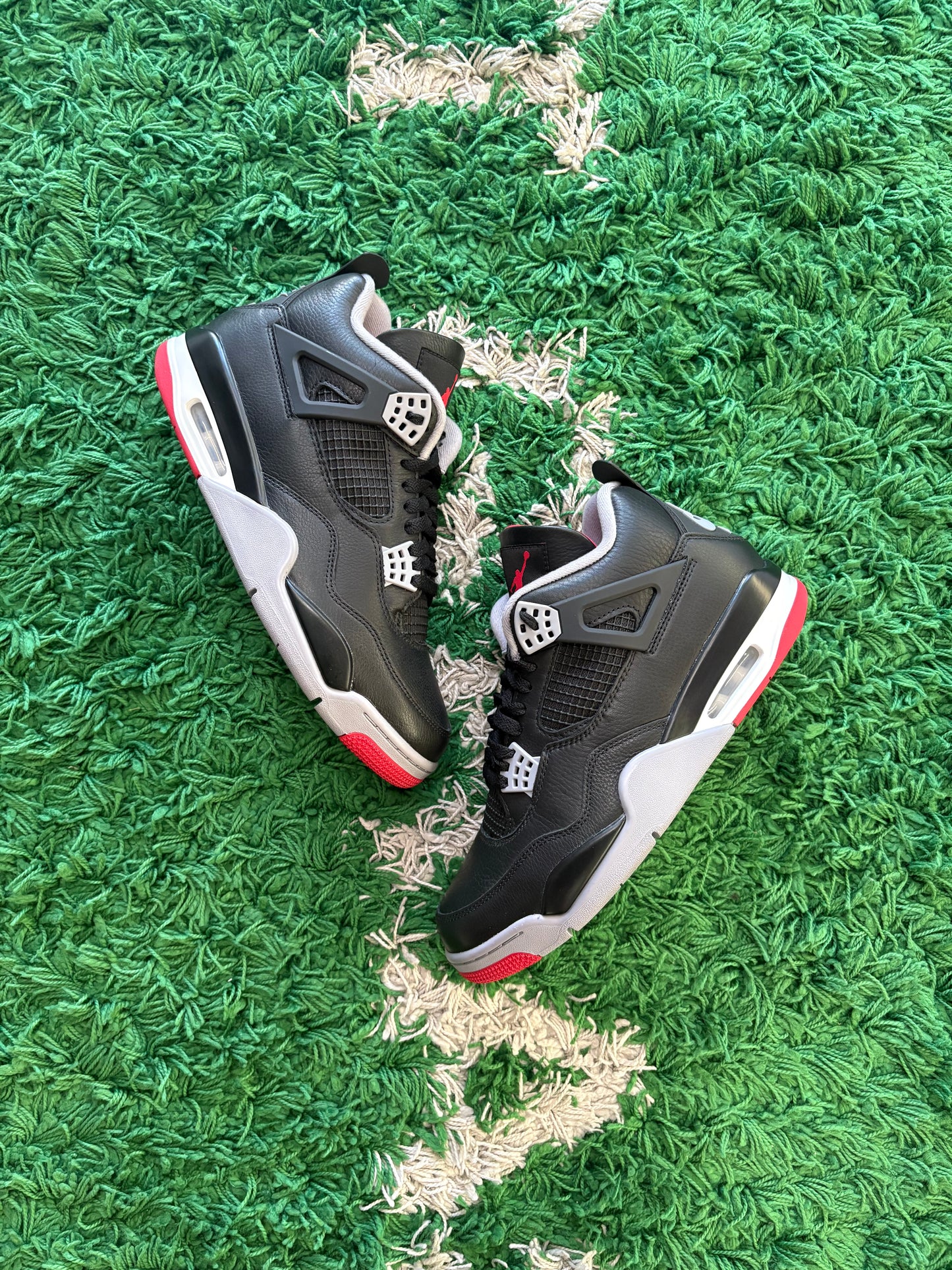 Jordan Retro 4 “Bred Reimagined”
