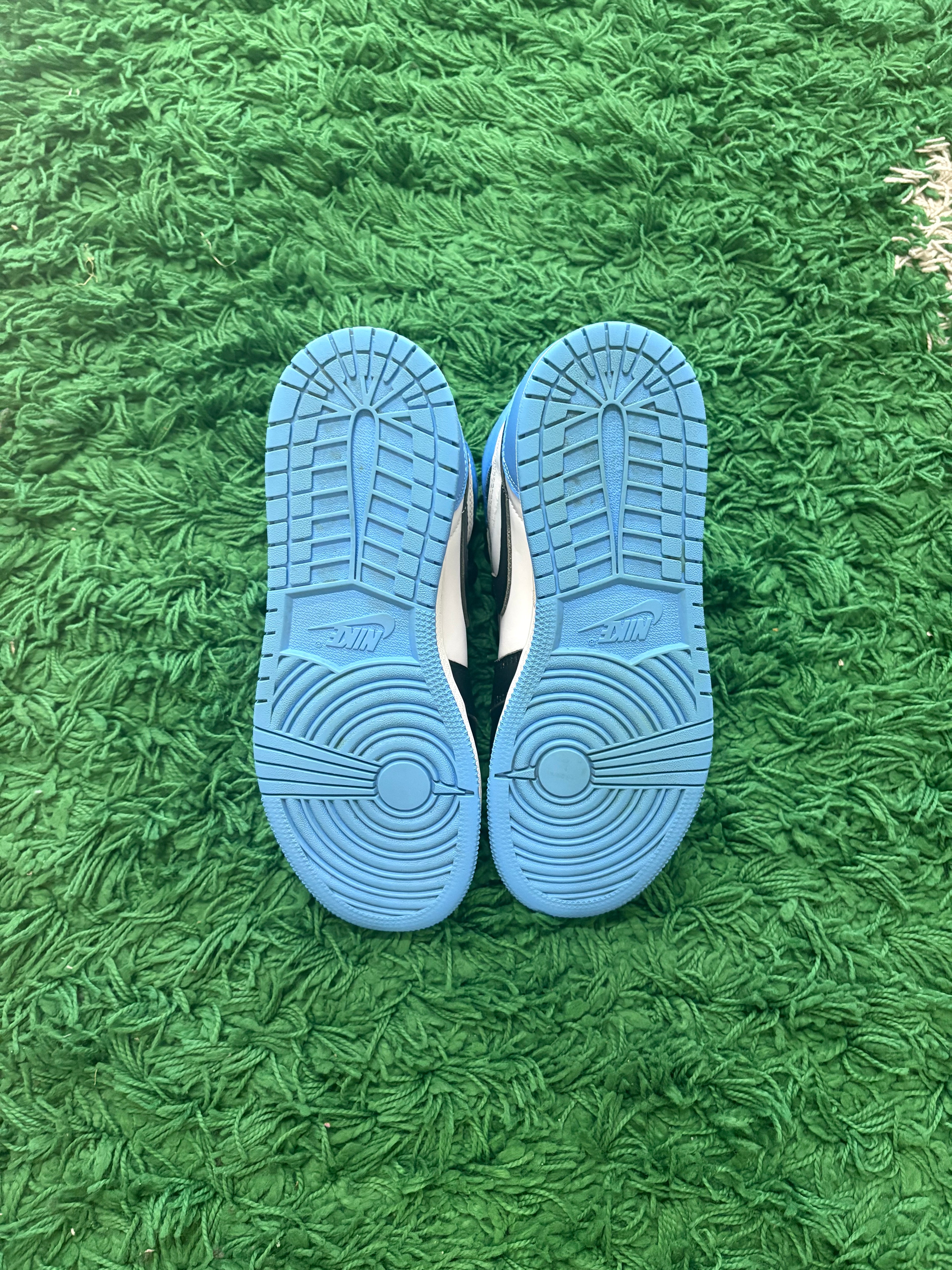 Jordan Retro 1 High OG “Unc Toe”