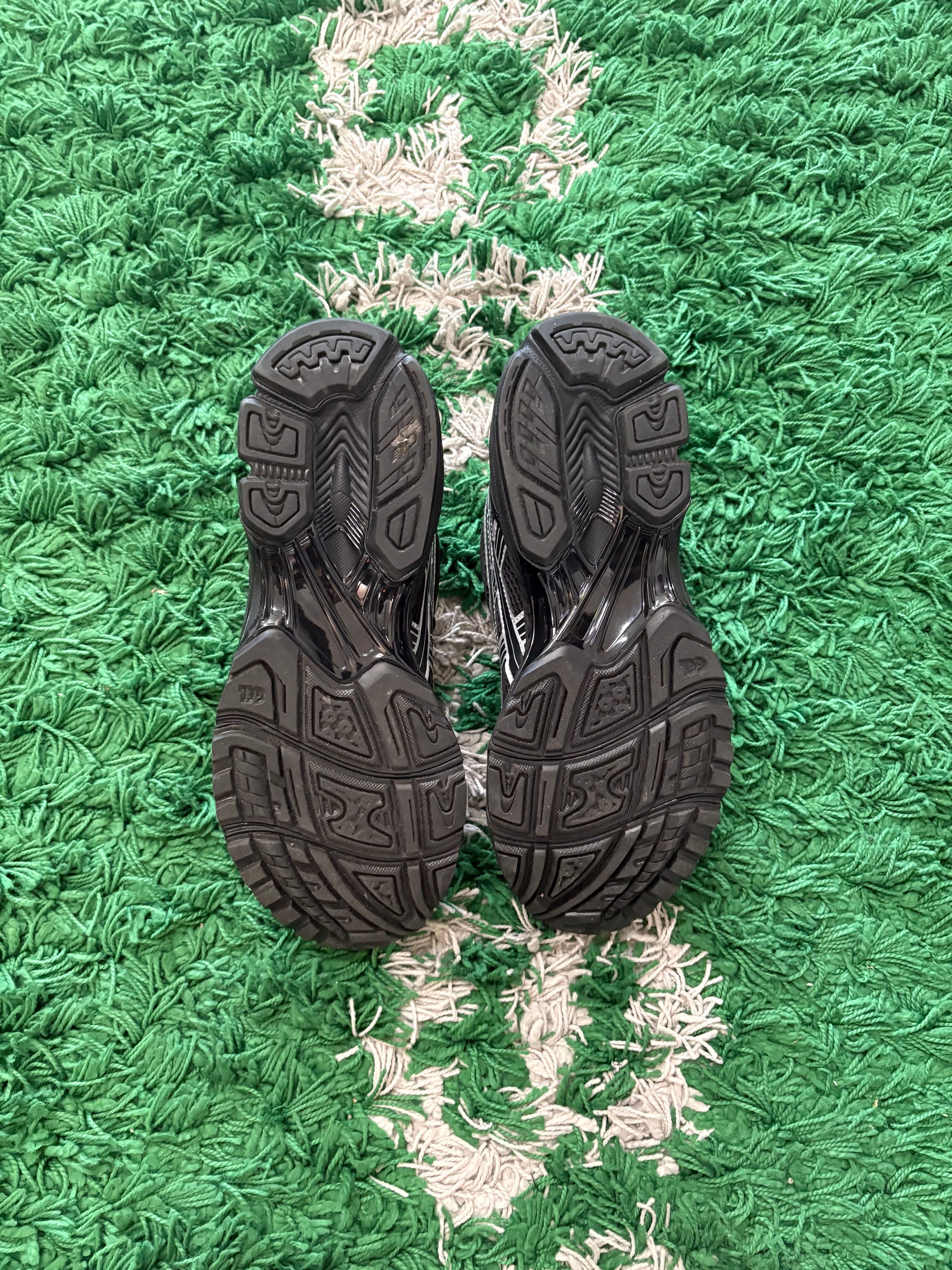 Asics Kayano 14 “Black Pure Silver”