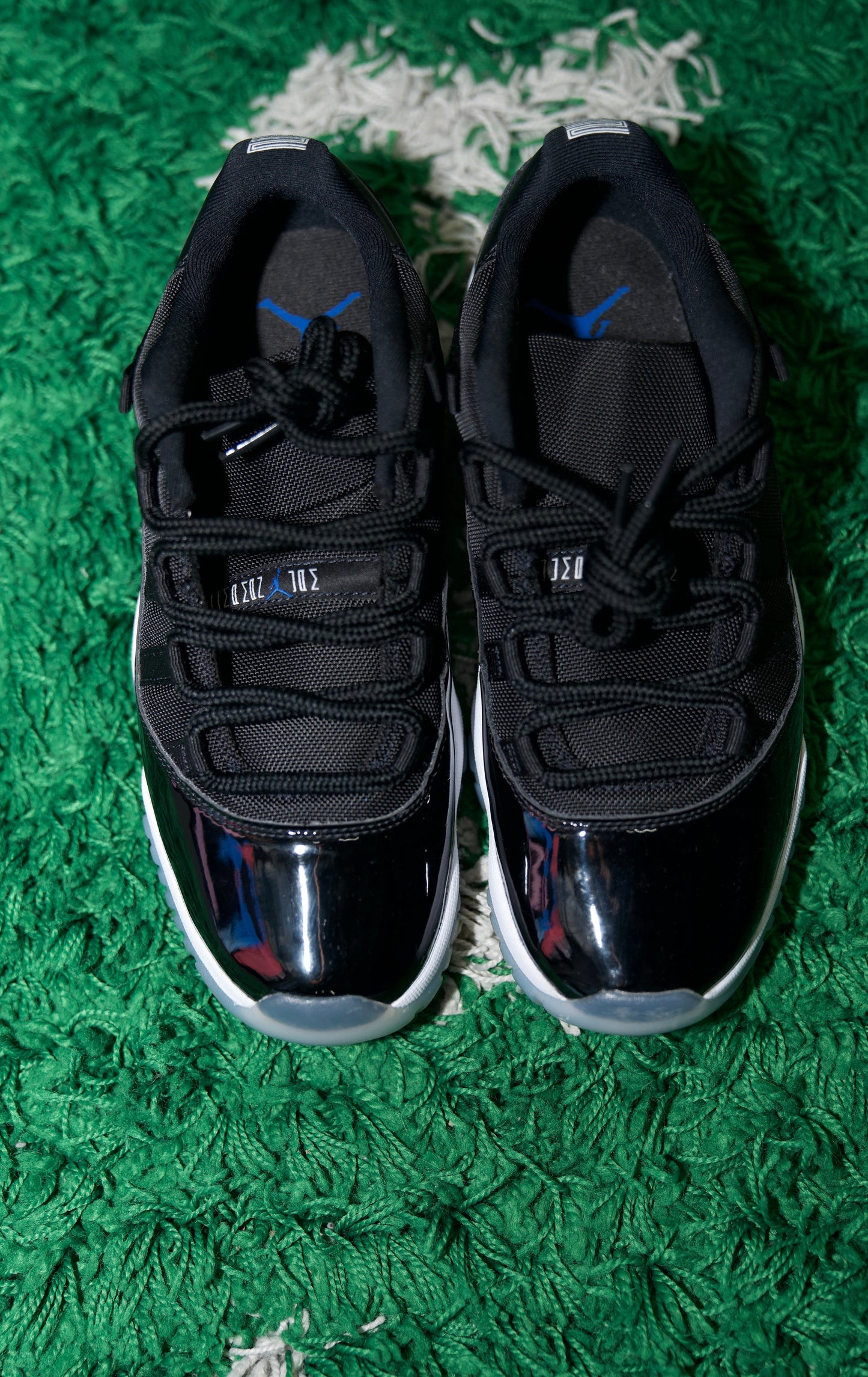 Jordan Retro 11 Low “Space Jam”