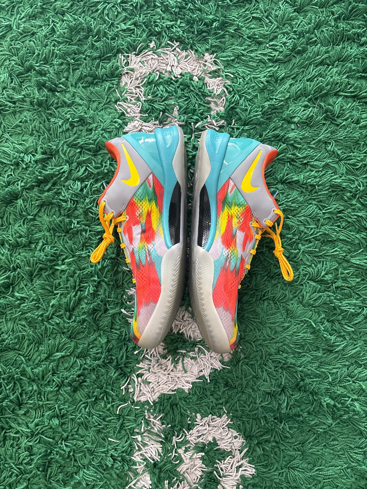 Kobe 8 Protro “Venice Beach” 2024