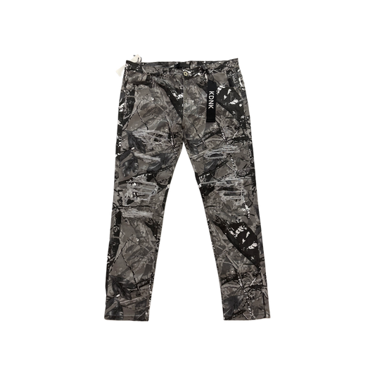 KDNK Grey real tree distressed