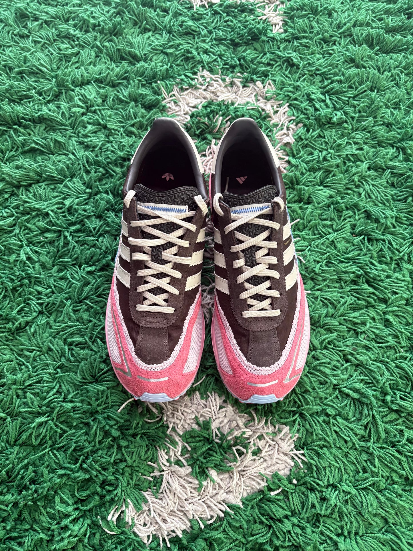 Bad Bunny Adizero SL72 “Brown clear Pink”