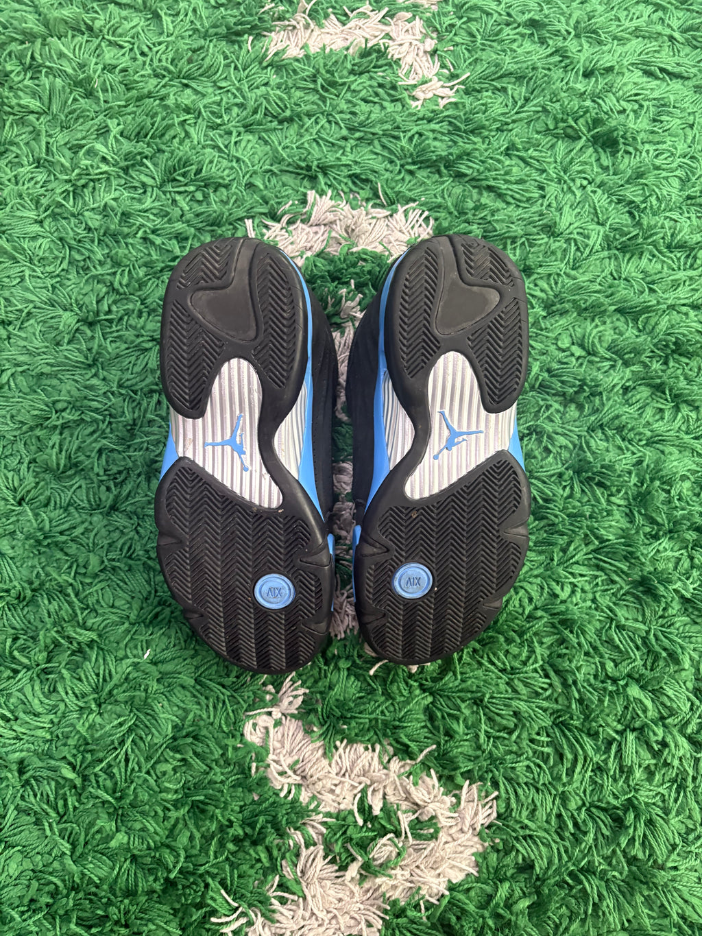 Jordan Retro 14 “University Blue”