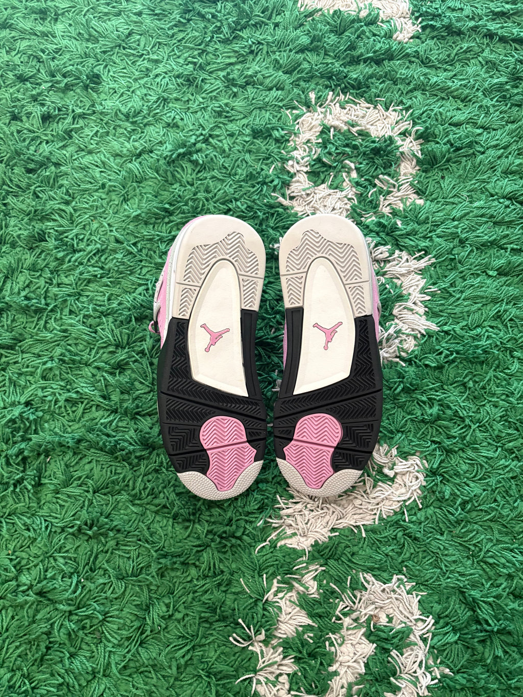 Wmns Jordan Retro 4 “Orchid”