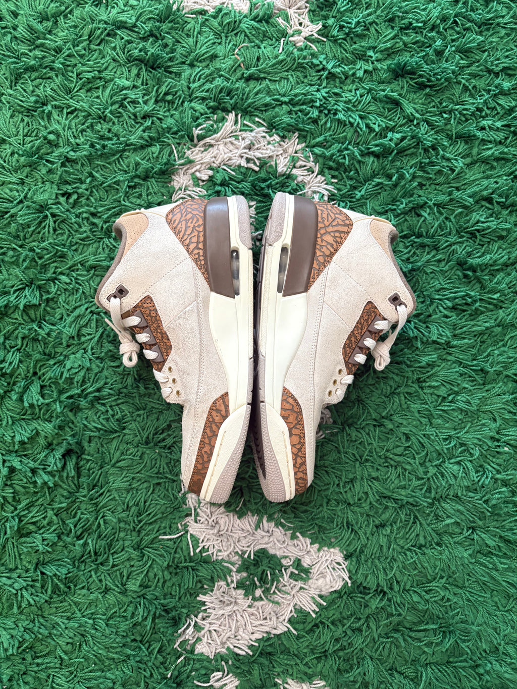 Jordan Retro 3 “Palomino”