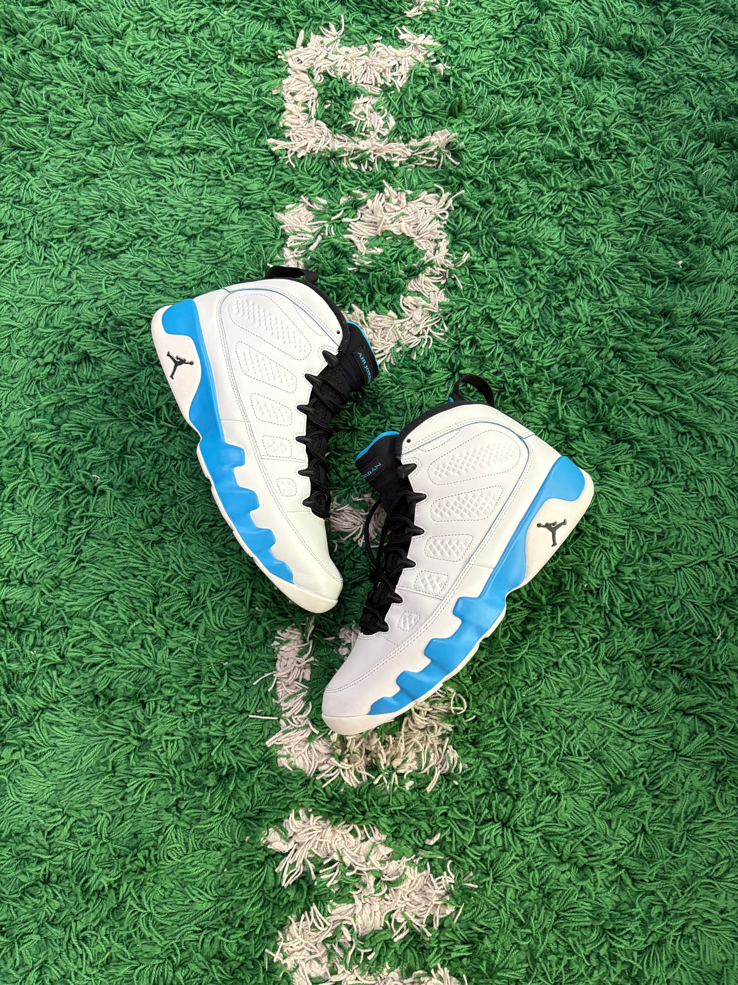 Jordan Retro 9 “Powder Blue”