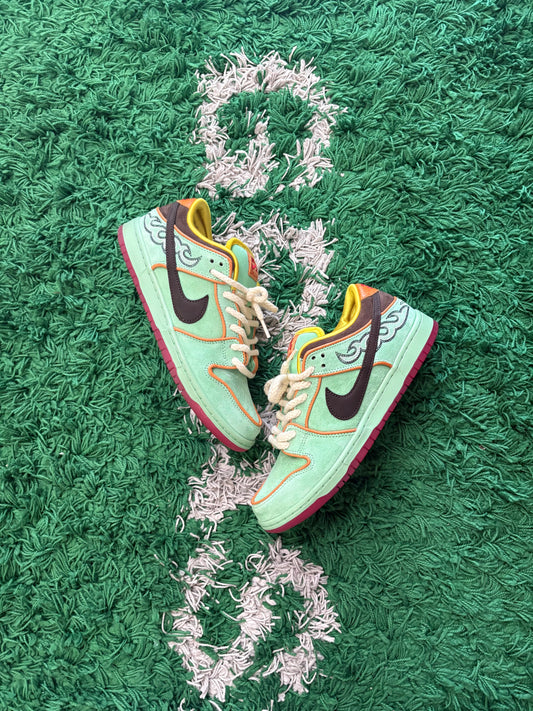 Nike SB Dunk Low “Rodeo”