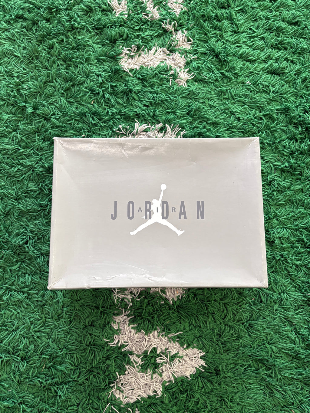 Jordan Retro 11 “Cool Grey”