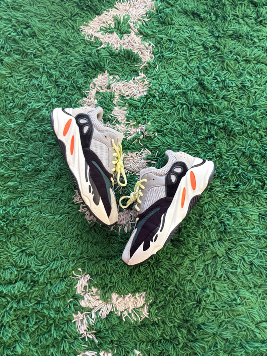 Yeezy 700 “Wave Runner”