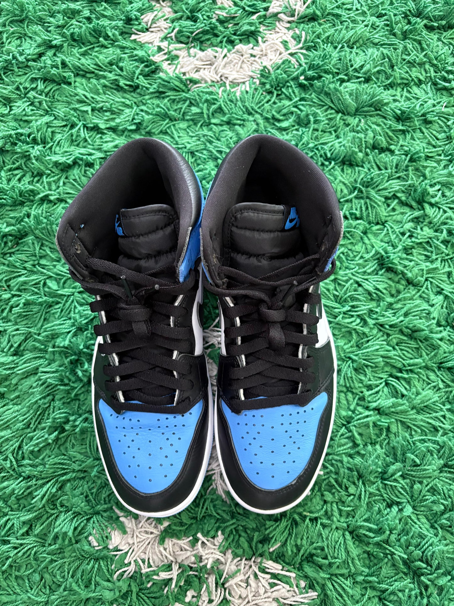 Jordan Retro 1 High “UNC Toe”