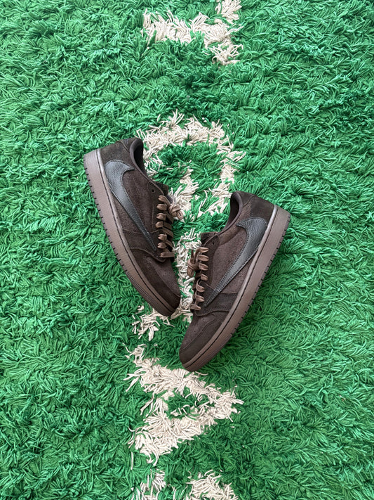Travis Scott X Jordan Retro 1 Low “Velvet Brown”