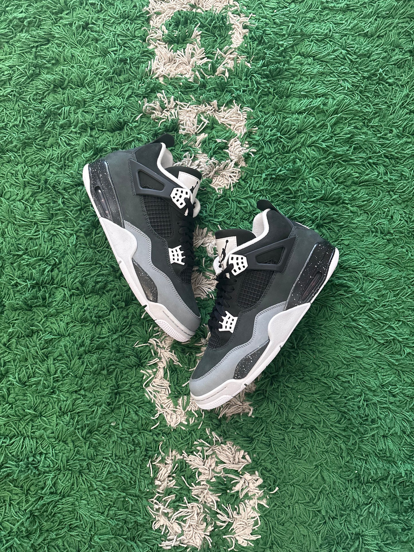 Jordan Retro 4 “Fear”