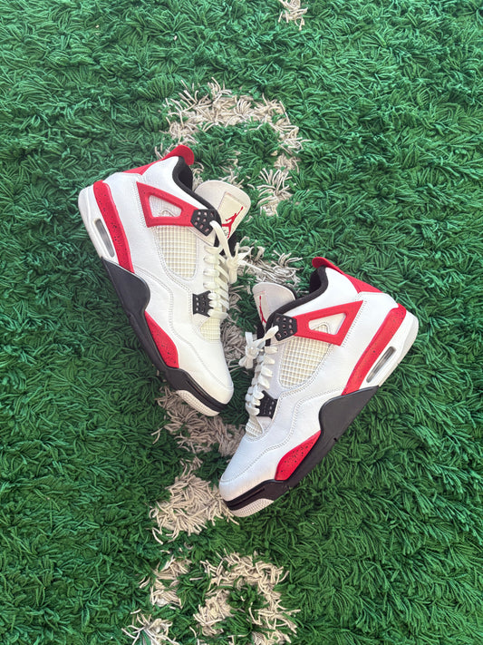 Jordan Retro 4 “Red Cement”