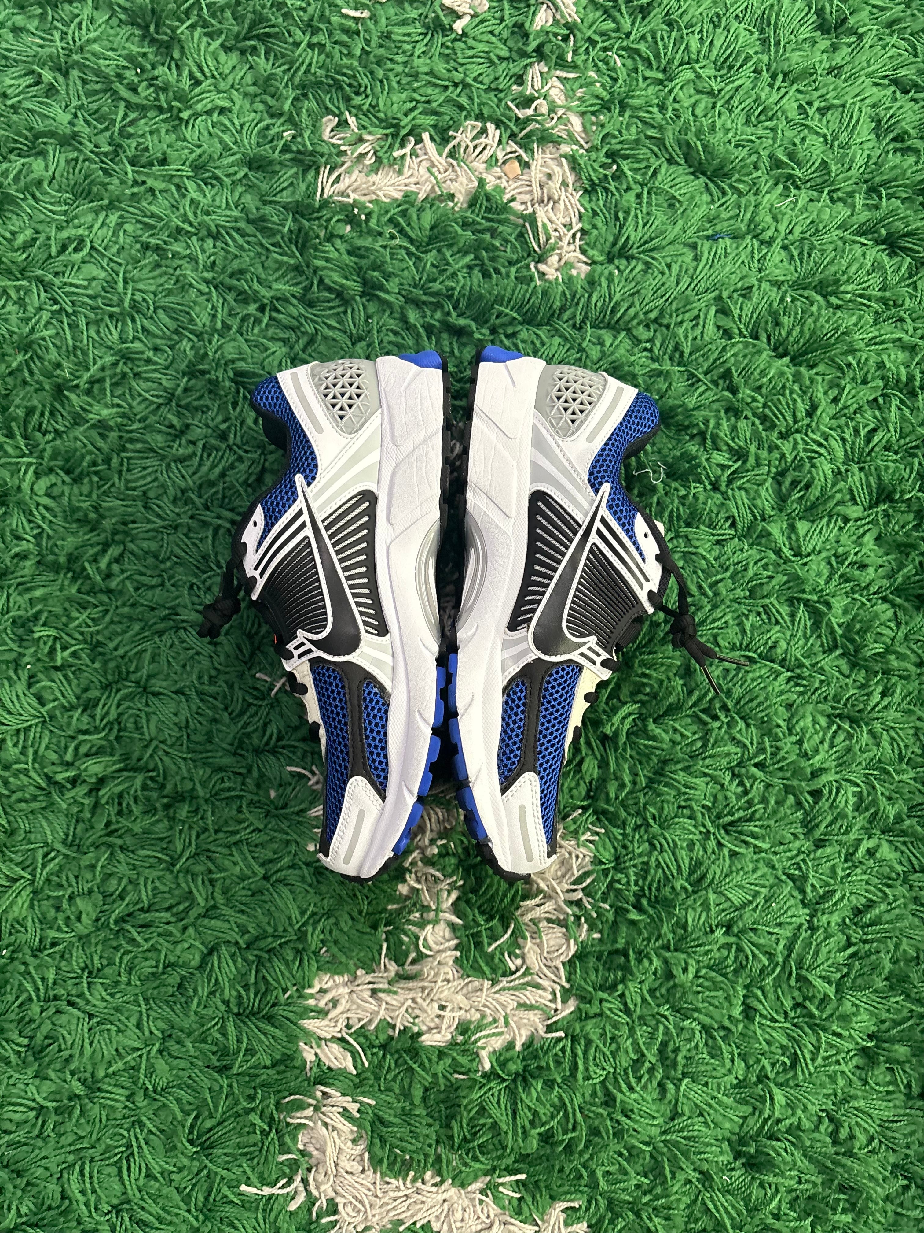 Nike Voomero 5 “black/white/blue”