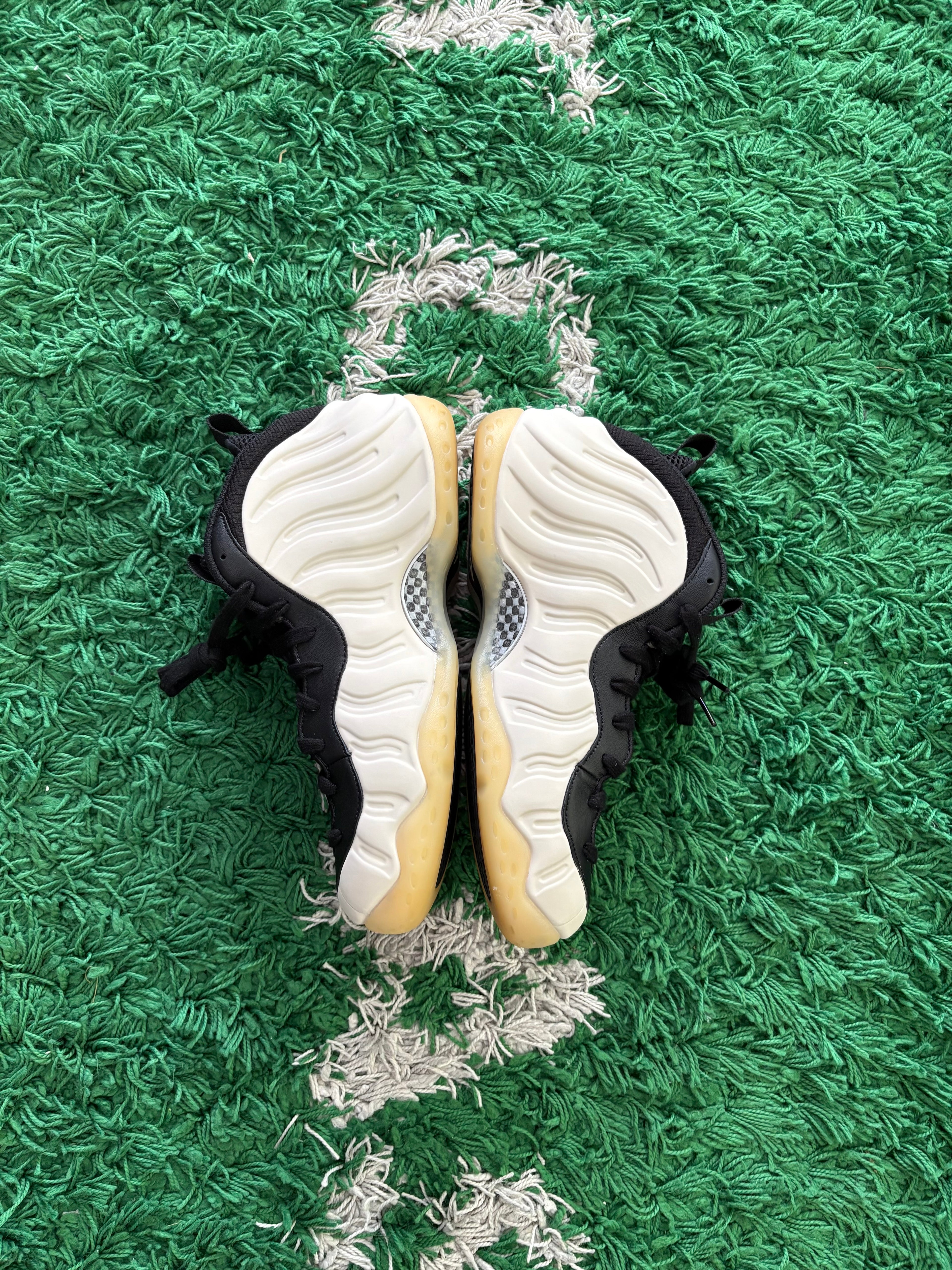 Nike Air Foamposite One Light