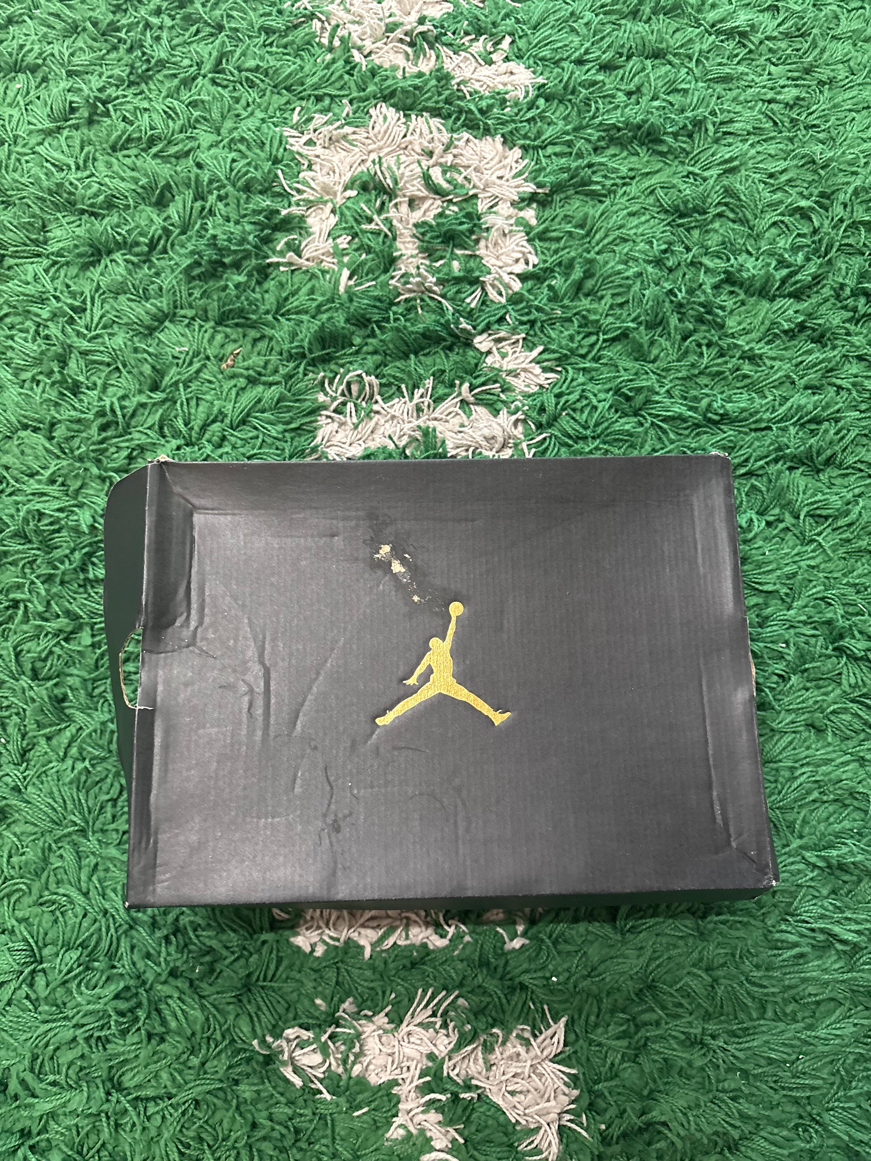 Jordan Retro 8 “Aqua”