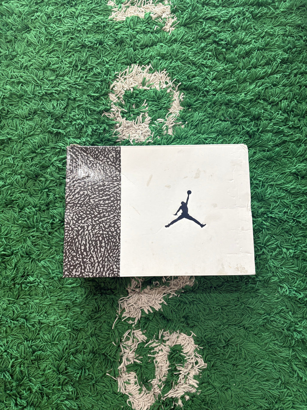 Jordan Retro 3 “Midnight Navy”