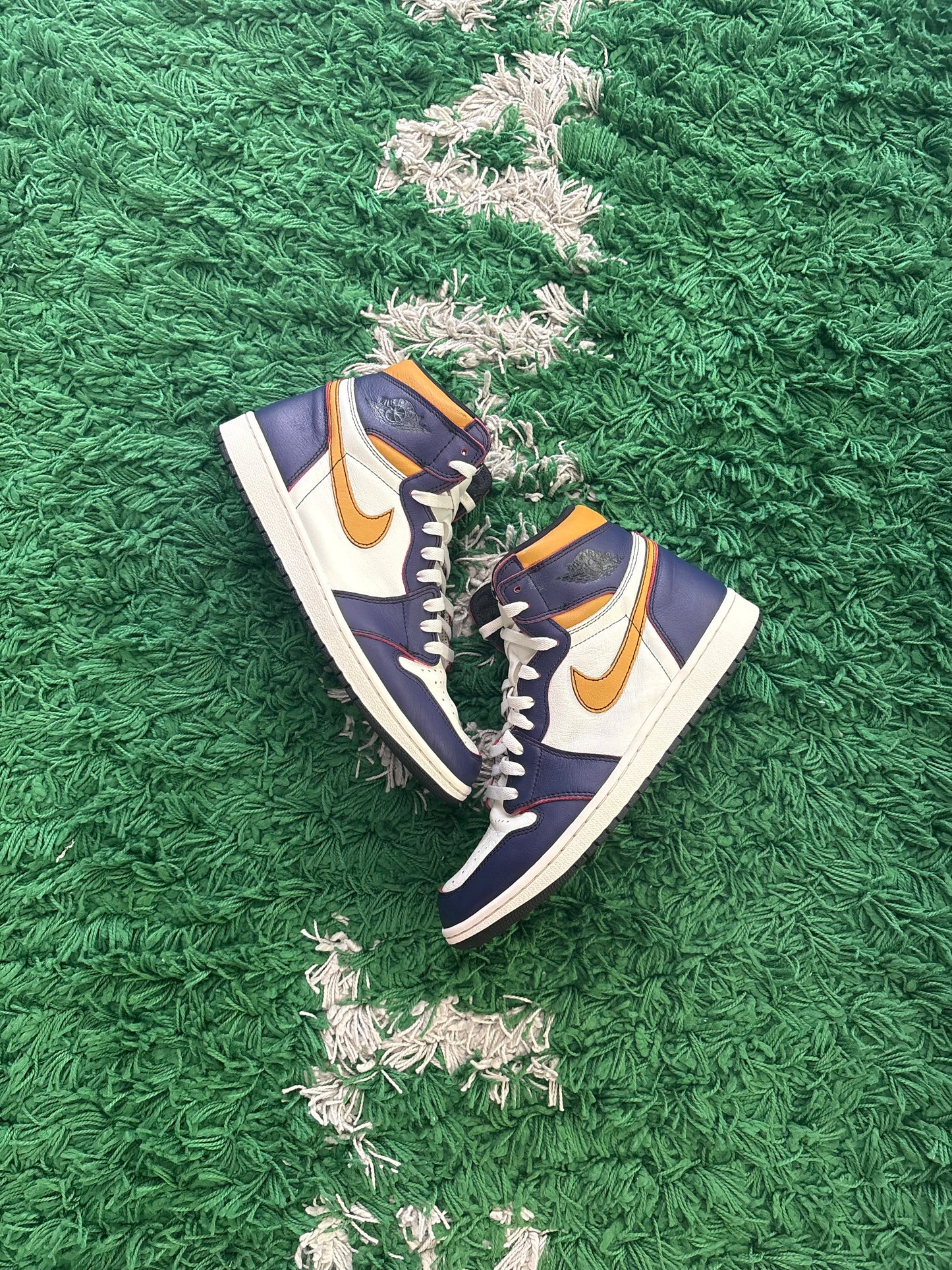 Jordan Retro 1 High “LA TO CHI”